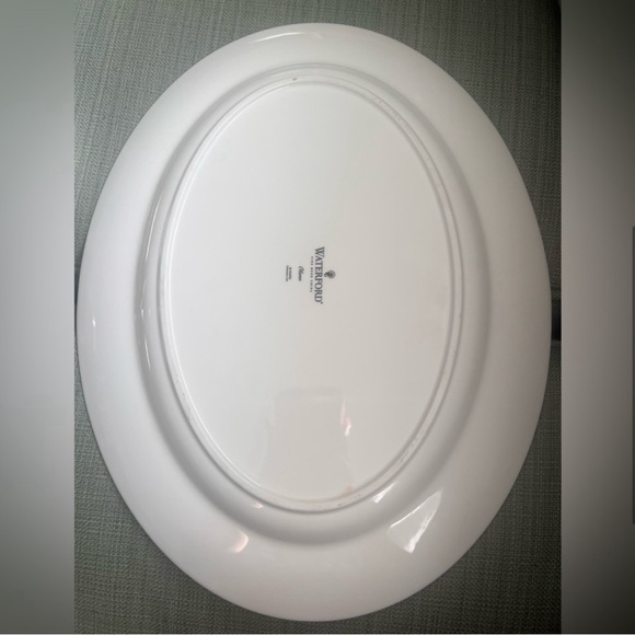 Waterford Olann Oval Serving Platter, Platnium - Picture 3 of 5
